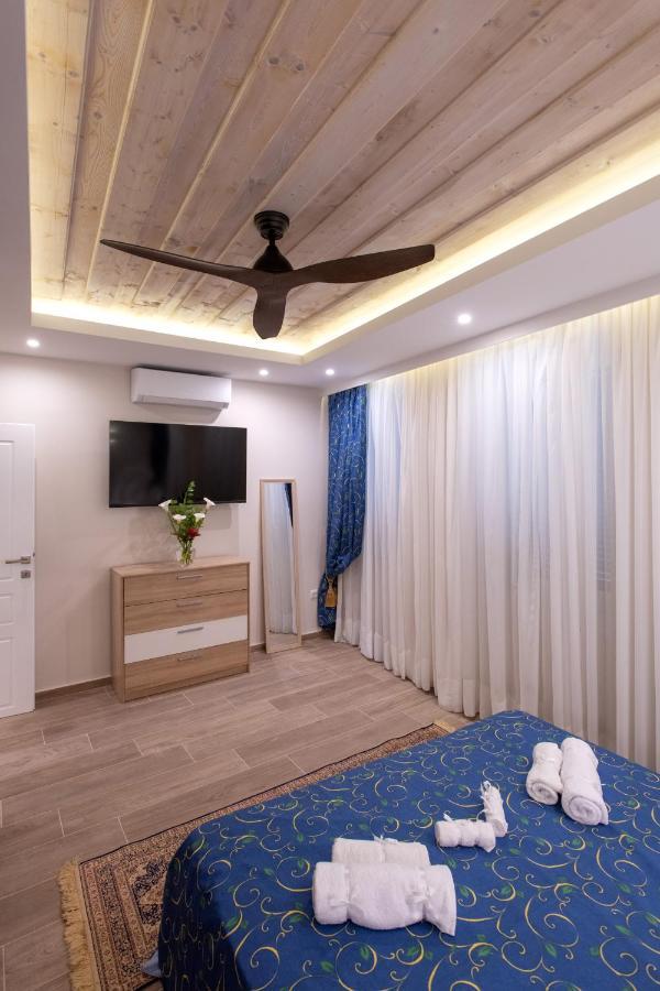 Taylor'S Apartment Corfu  Eksteriør bilde